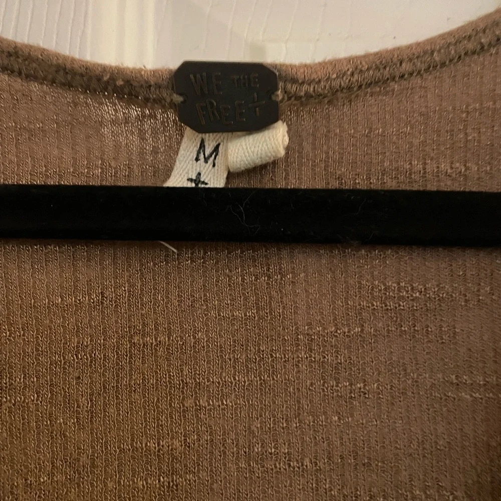 We the Free Brown Sleeveless Women's high low Top medium - Picture 4 of 7